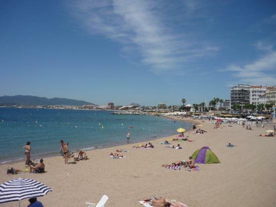 Appartement Studio- Antibes-juan Les Pins- Cote D'azur
